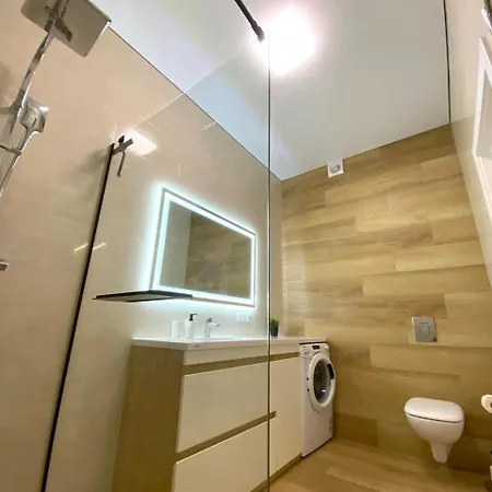 아파트 Arcadia Spacious